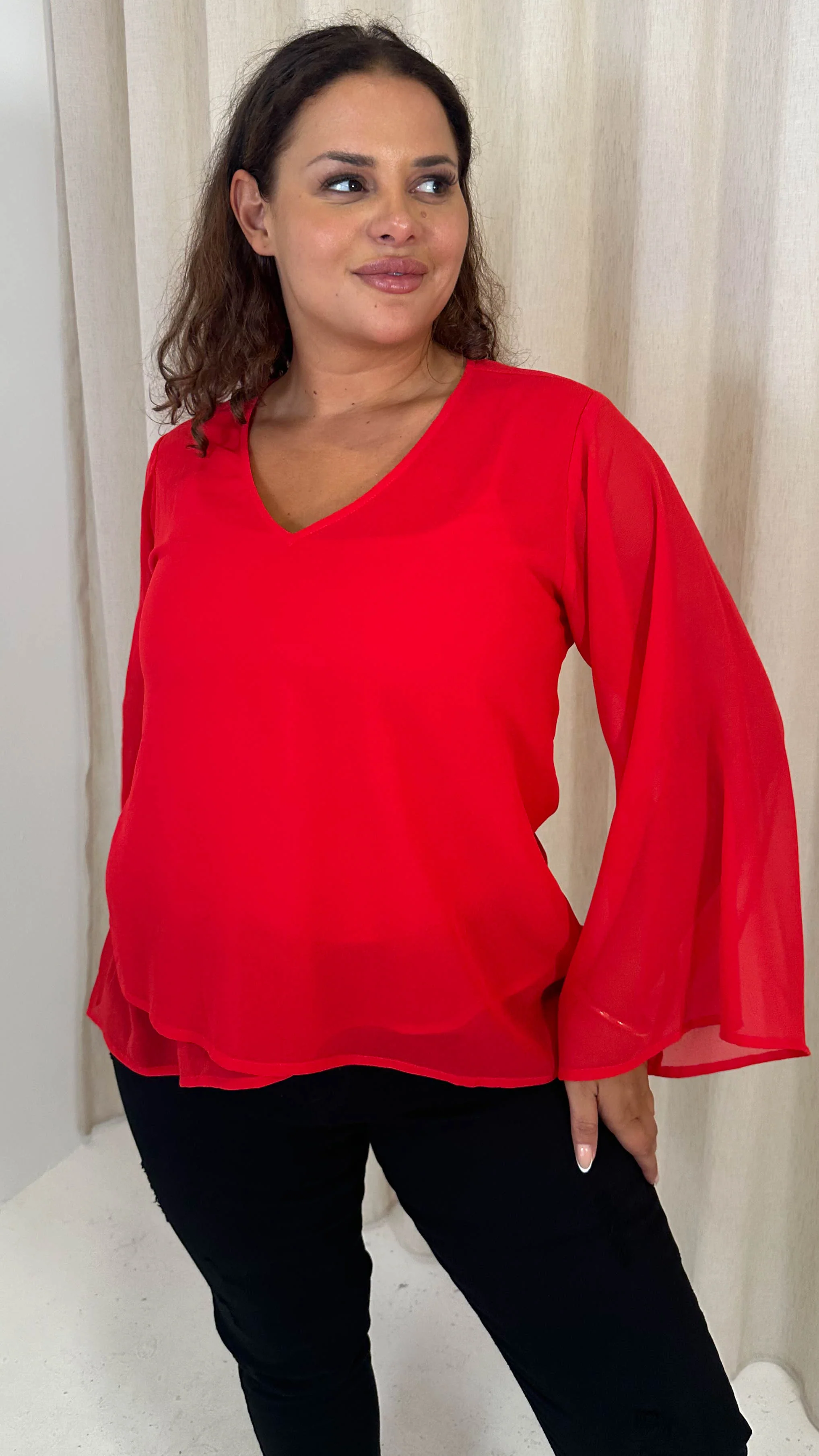 CurveWow V Neck Blouse Red - Image 3