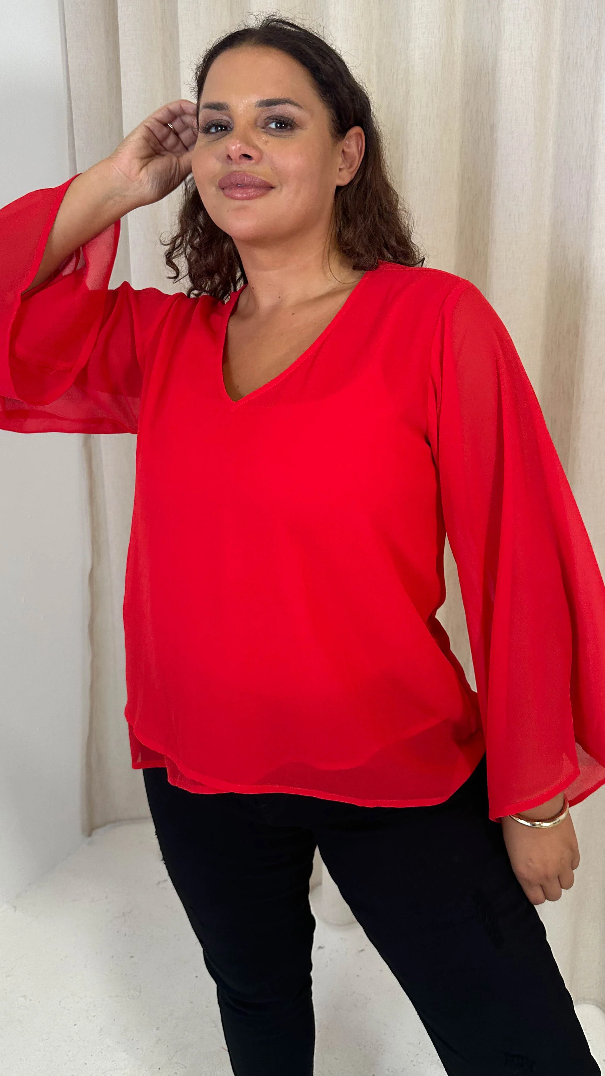 CurveWow V Neck Blouse Red - Image 5