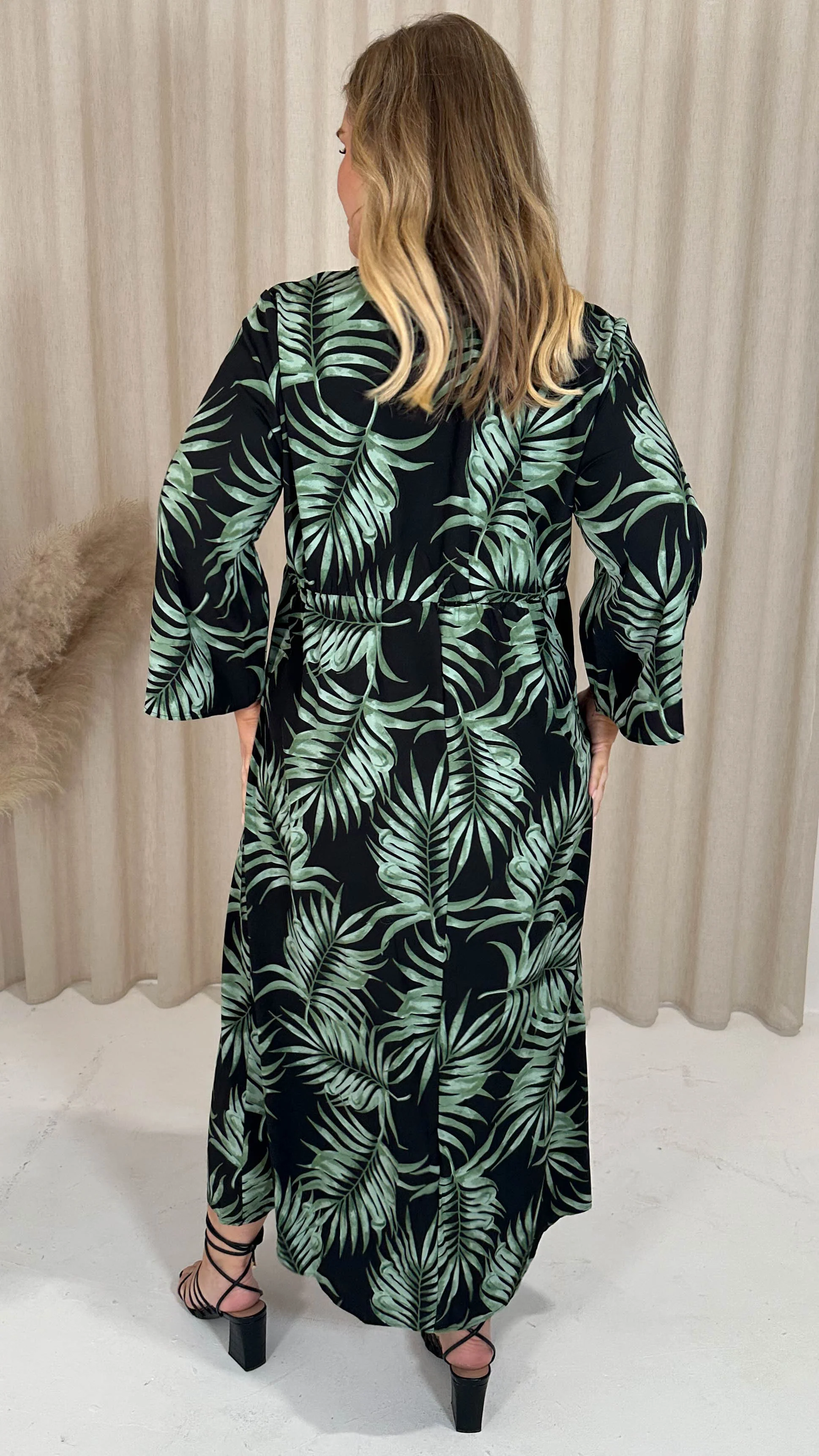 CurveWow Wrap Maxi Dress Black Tropical - Image 7
