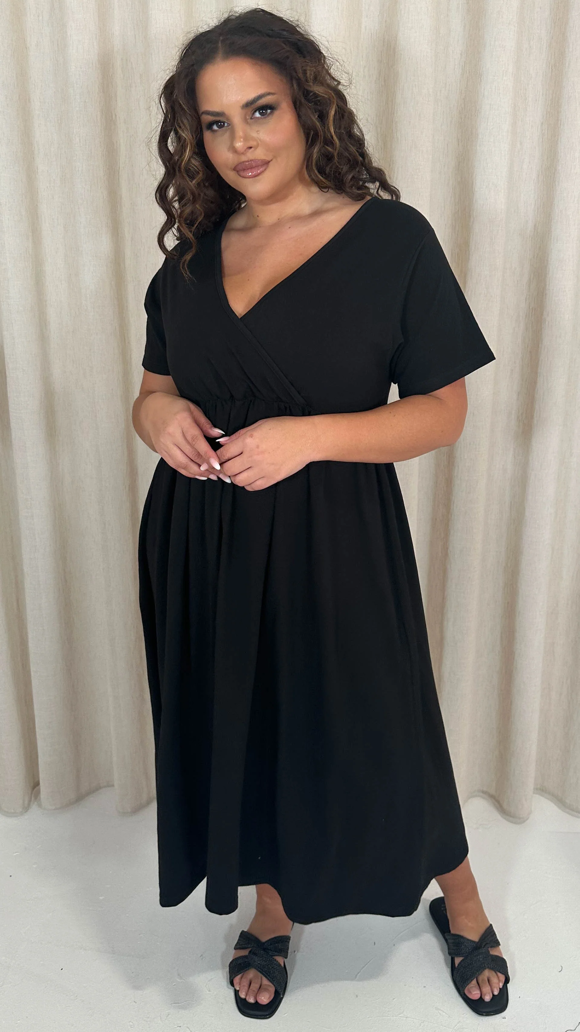 CurveWow Wrap Midi Dress Black - Image 3