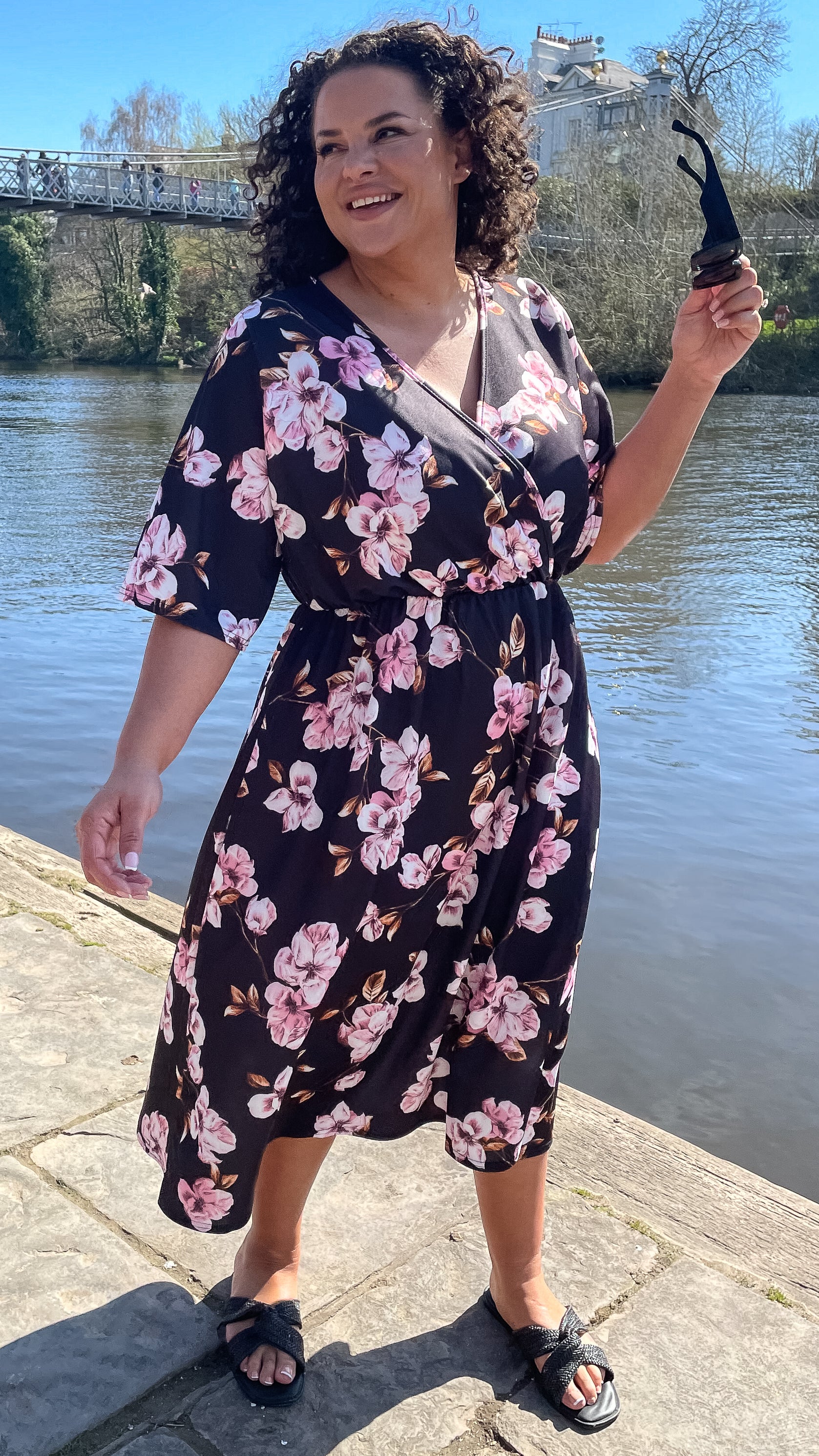 CurveWow Wrap Midi Dress Black Pink Floral - Image 7