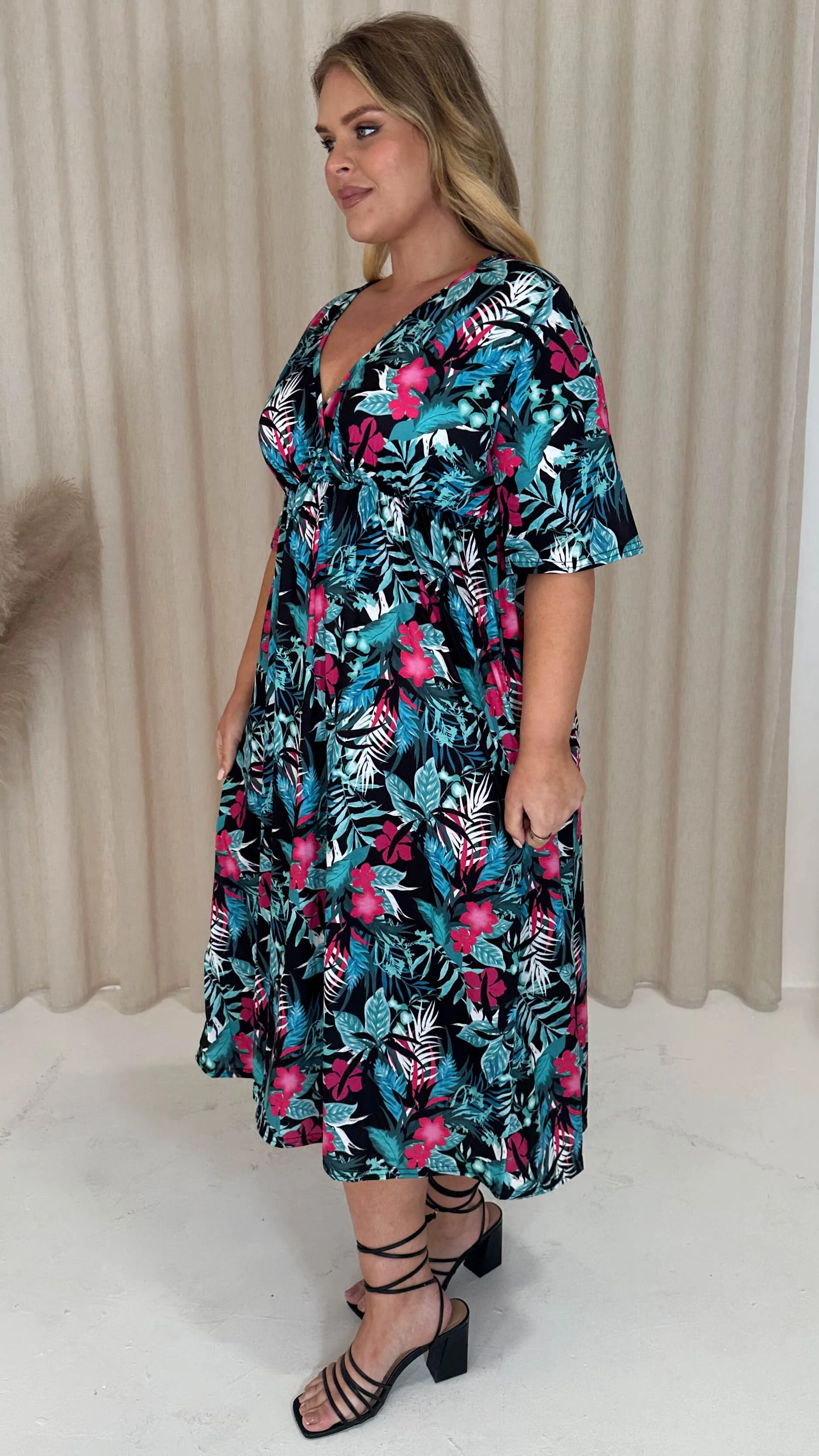 CurveWow Wrap Midi Dress Green Tropical - Image 6