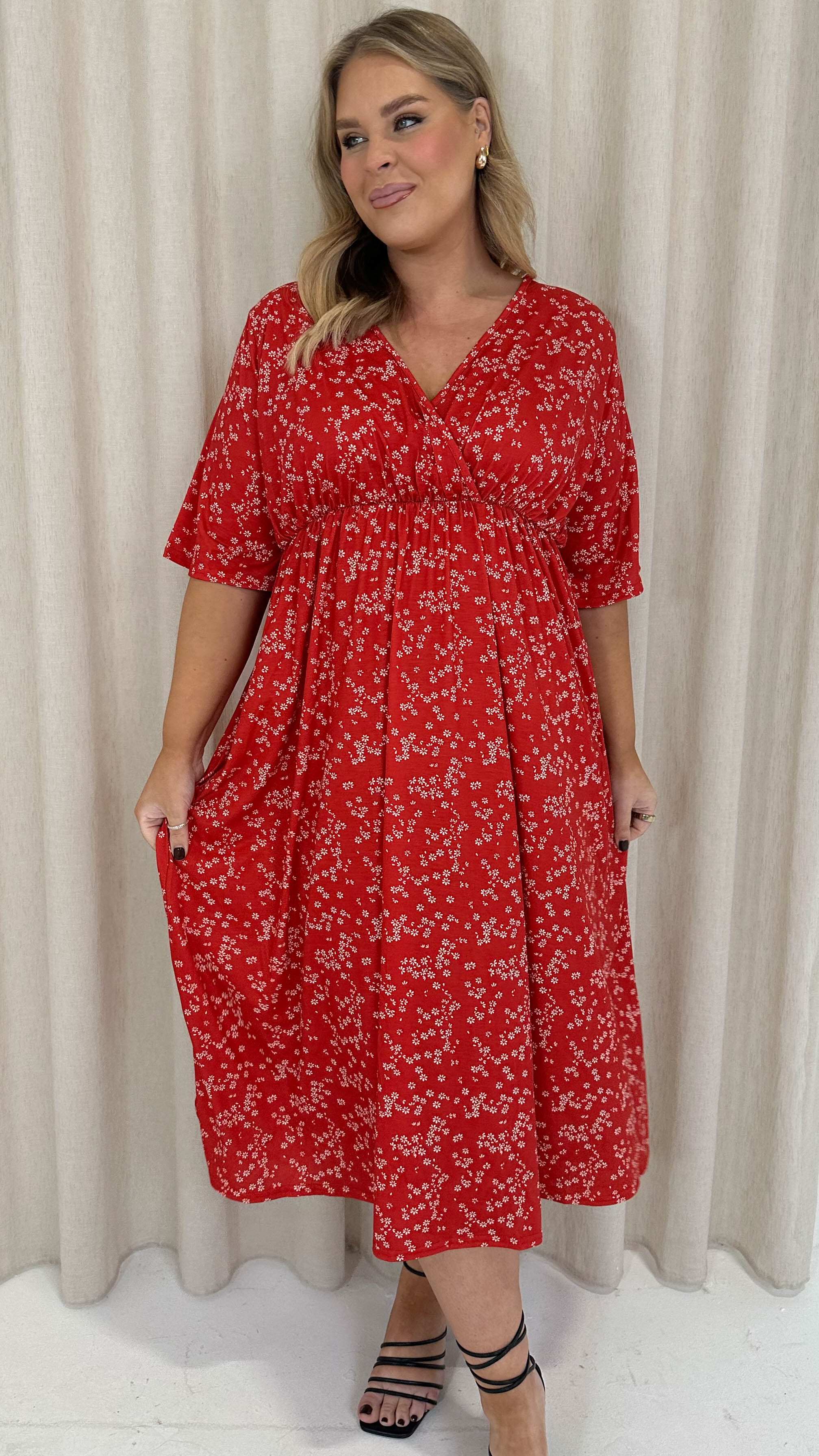 CurveWow Wrap Midi Dress Red Ditsy - Image 4