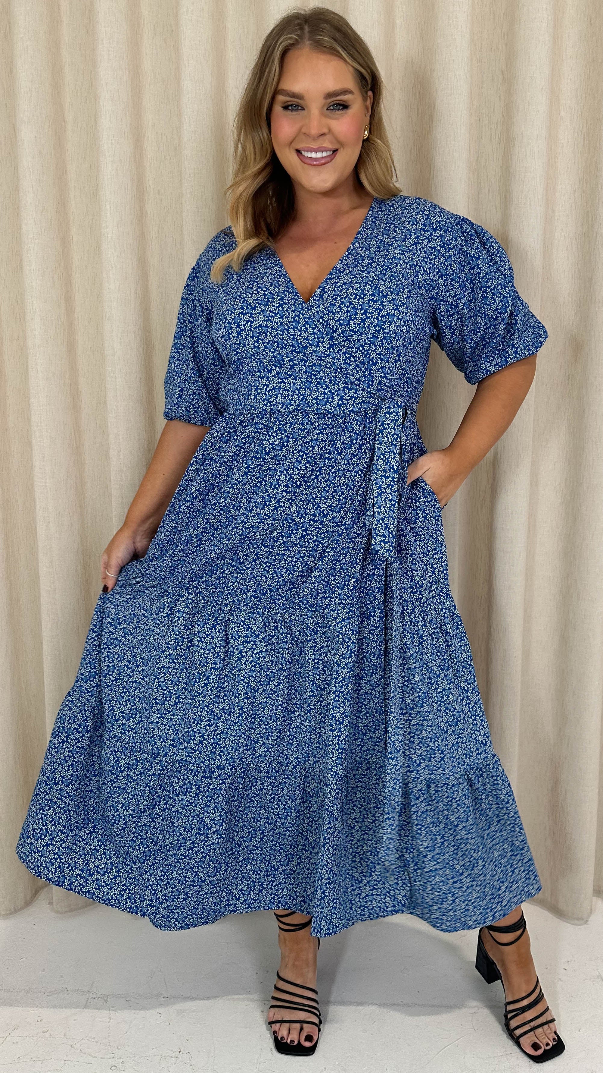 CurveWow Wrap Puff Sleeve Tiered Wrap Dress Blue Floral - Image 11