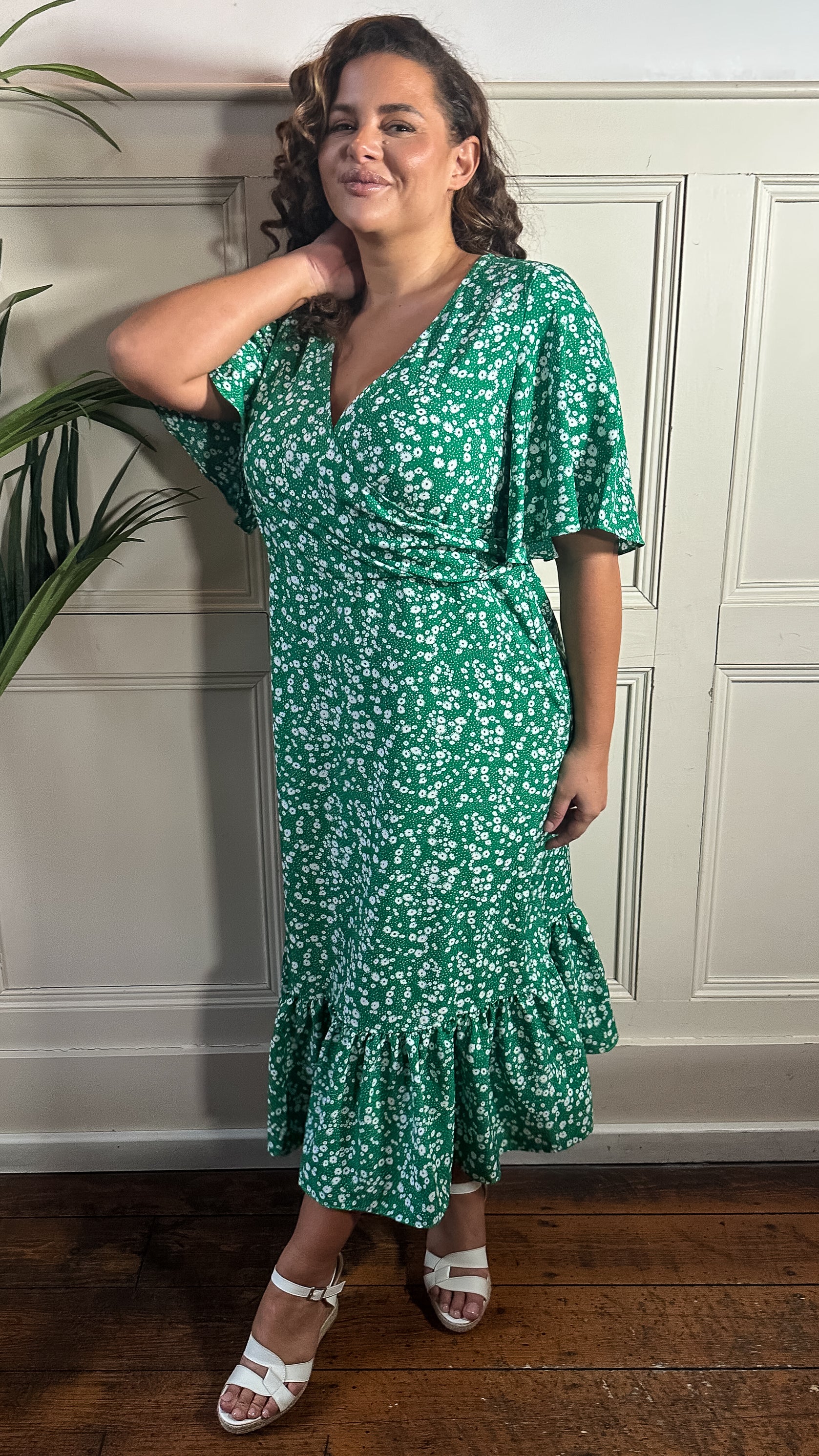 CurveWow Wrap Smock Midi Dress Green Ditsy Floral - Image 5