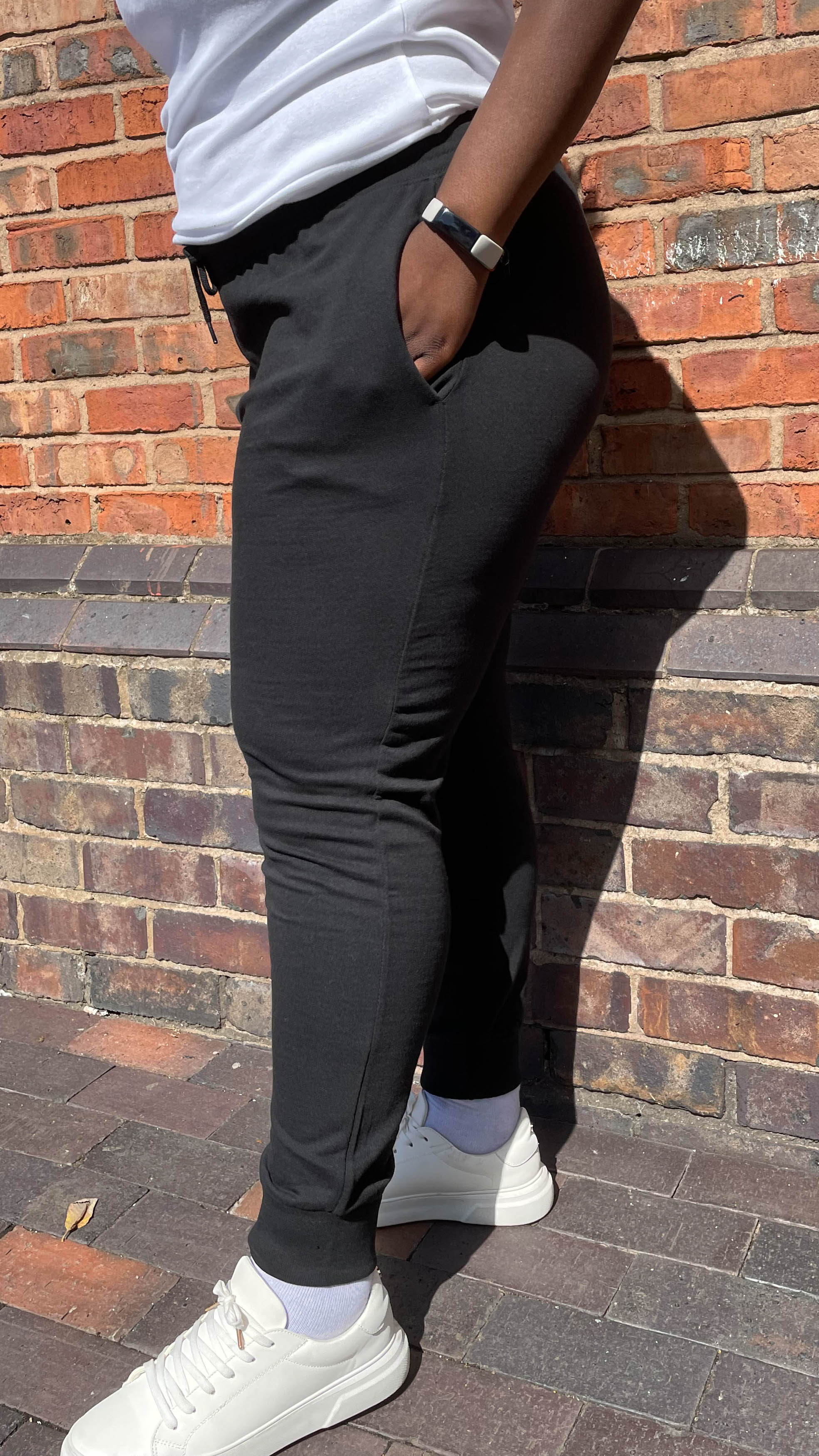 Laura Lounge Joggers Black - Image 4