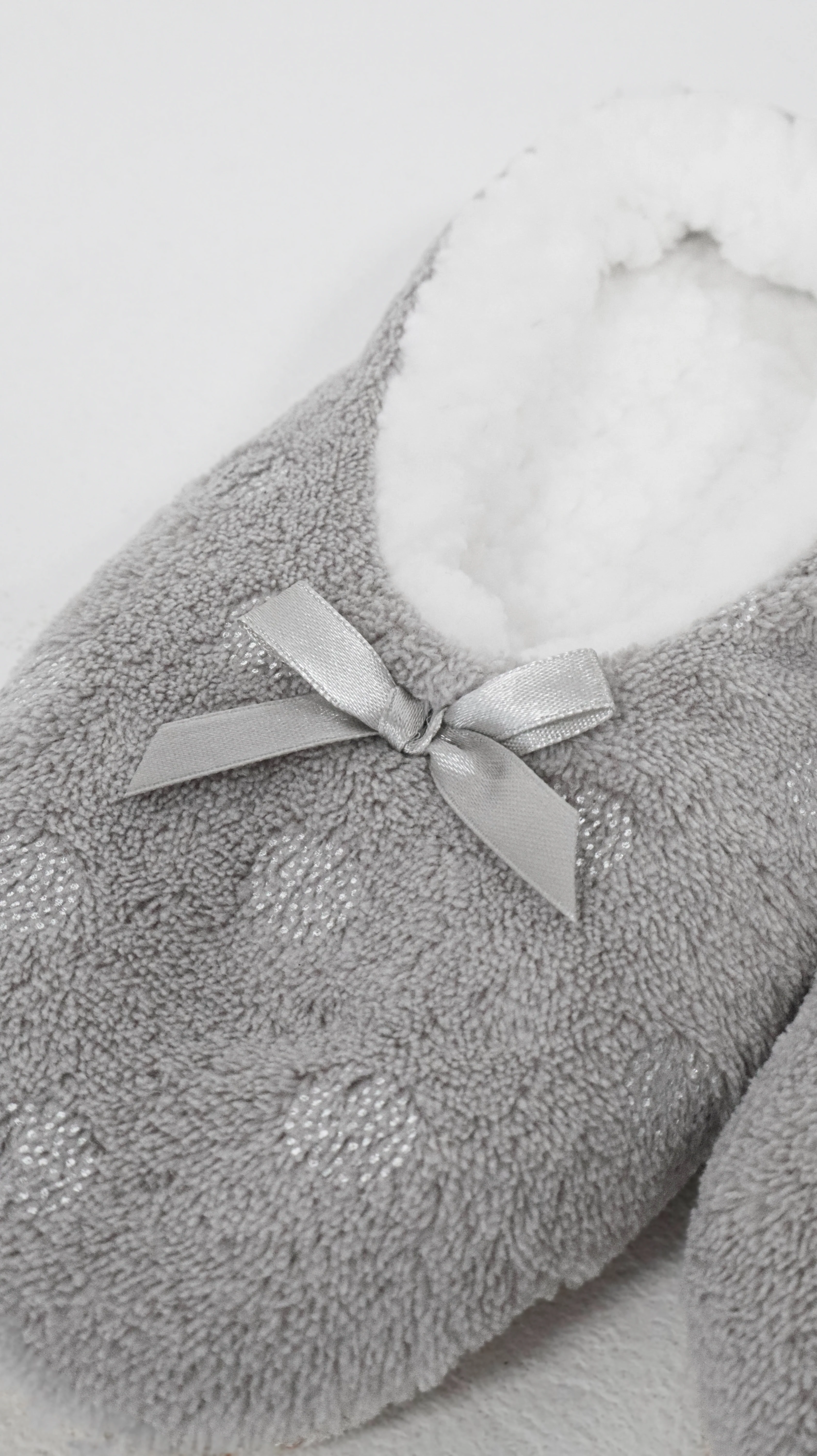 Sherpa Lined Cosy Slipper Socks Light Grey - Image 3
